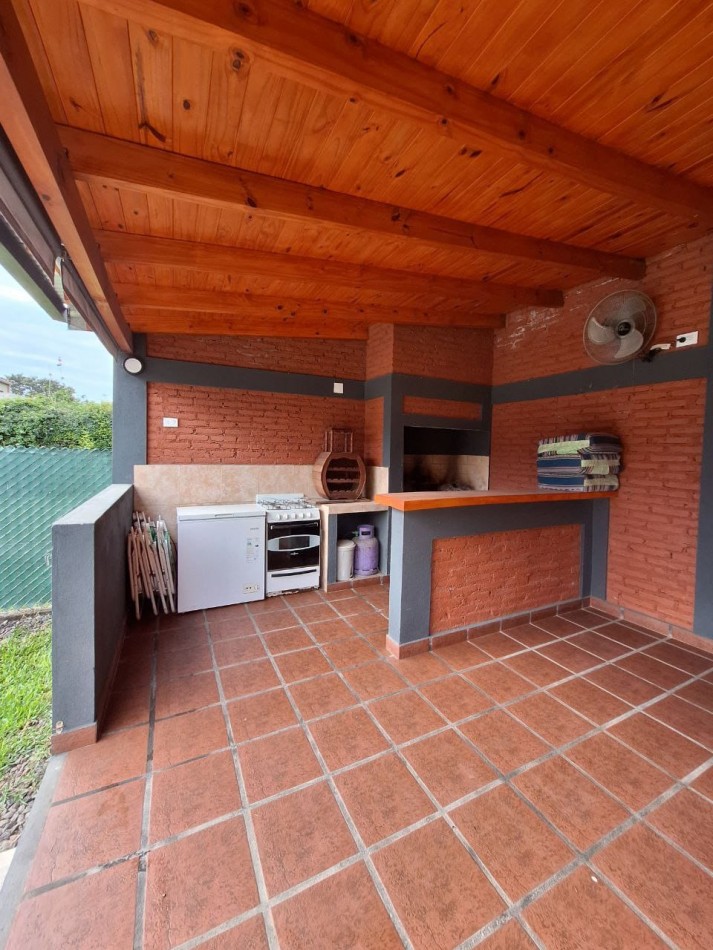 Vivienda en Barrio Privado "Casas de Campo" - YERBA BUENA