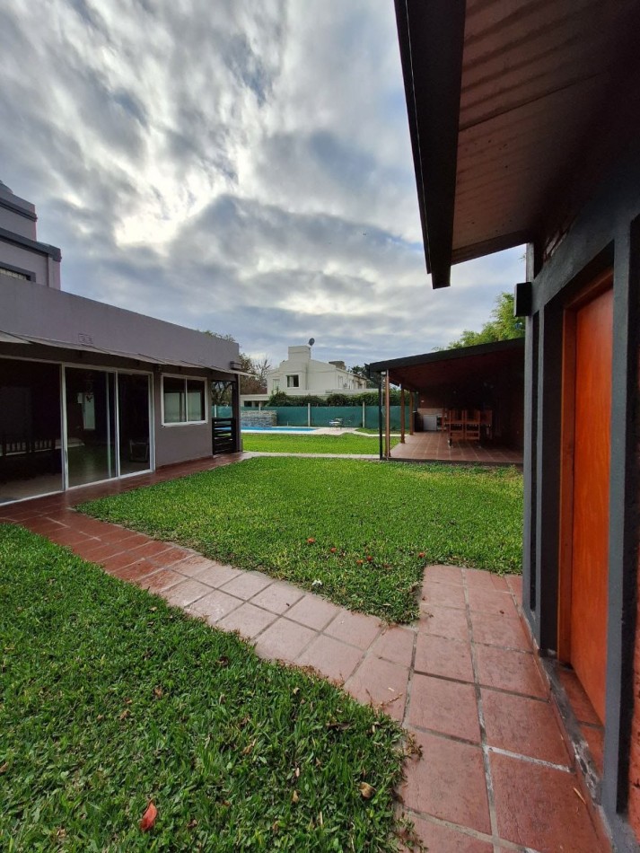 Vivienda en Barrio Privado "Casas de Campo" - YERBA BUENA