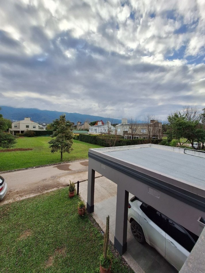 Vivienda en Barrio Privado "Casas de Campo" - YERBA BUENA