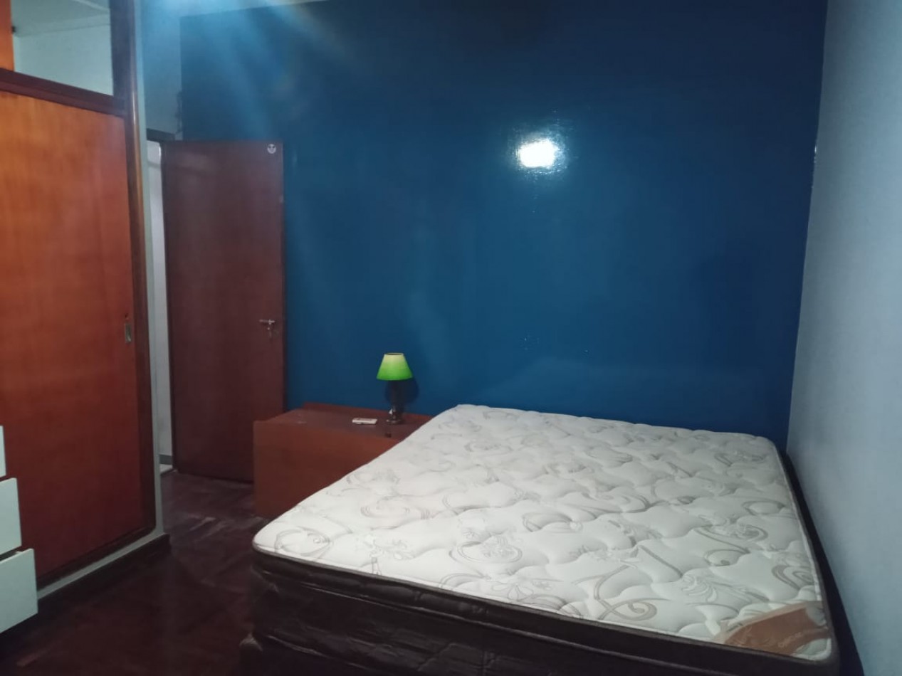 CASA EN EXC. ESTADO SOBRE AV. ROCA 1100 - OPORTUNIDAD!