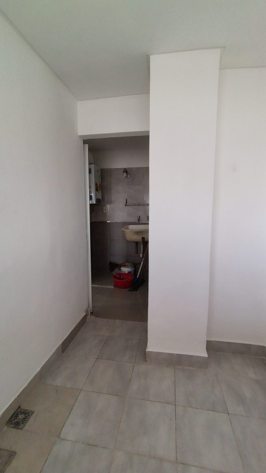 DEPARTAMENTO 4 DORMITORIOS, Sobre calle 24 de Septiembre 675, en edificio TORRE AVENIDA