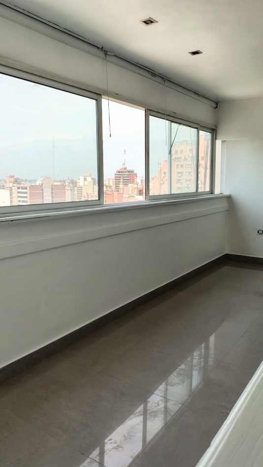 DEPARTAMENTO 4 DORMITORIOS, Sobre calle 24 de Septiembre 675, en edificio TORRE AVENIDA