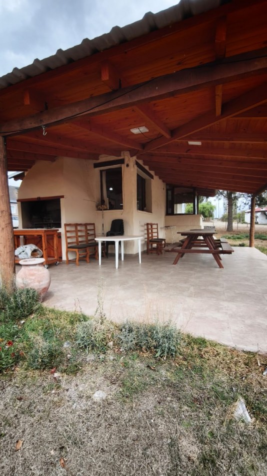 CASA EN TAFI DEL VALLE, B° LAS SIRINGUILLAS, SOBRE RUTA PROV. 307