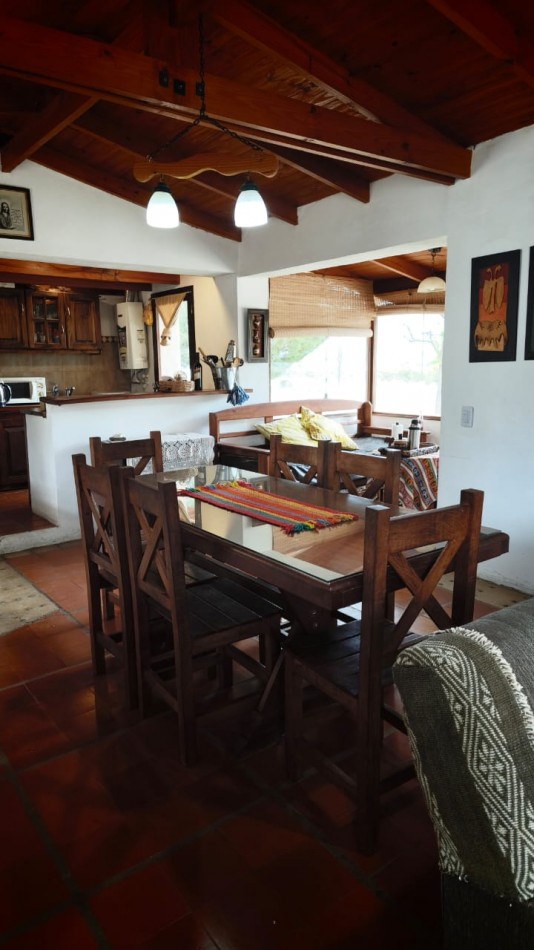 CASA EN TAFI DEL VALLE, B° LAS SIRINGUILLAS, SOBRE RUTA PROV. 307
