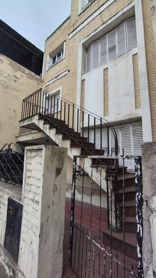 CASA A RECICLAR - CONGRESO 715 SMT