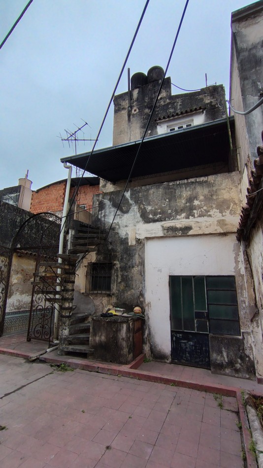 CASA A RECICLAR - CONGRESO 715 SMT
